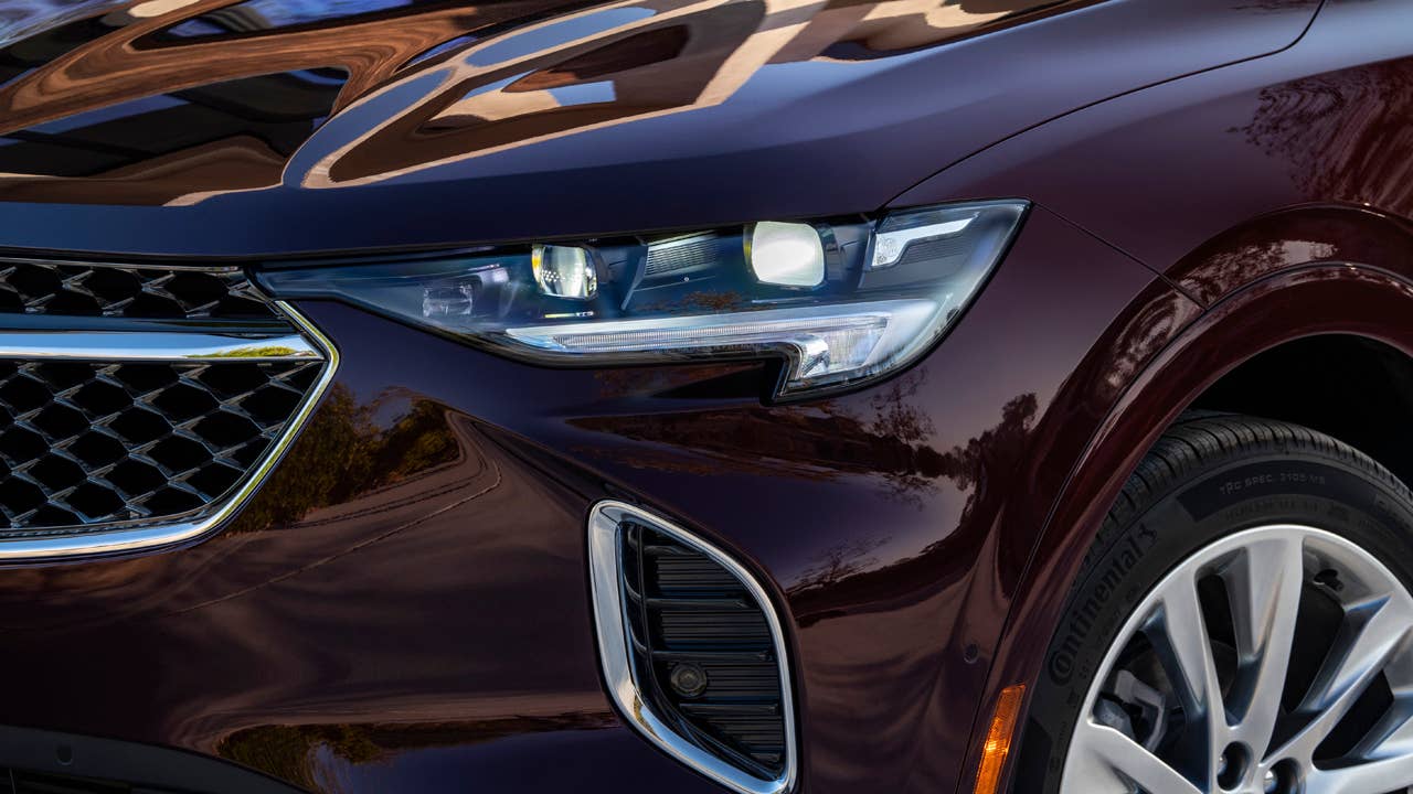 The 2021 Envision is now available in Buick’s successful Avenir trim, which provides an elevated level of refinement with exclusive features and design cues.