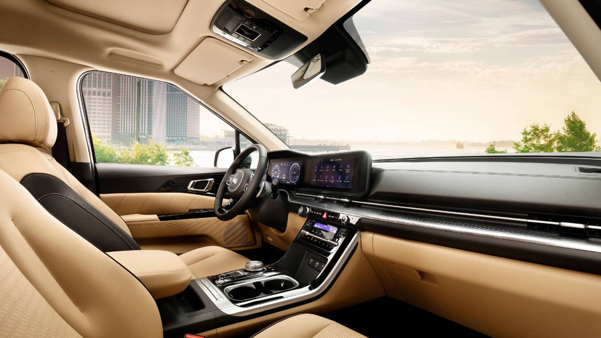 The Korean-market Kia Carnival, our Sedona, gets released online. It's grown longer by 1.5 inches and can set up to 11 people depending on market. Tech features include dual 12.3-inch screens and the ability for the driver to check on rear passengers via camera.