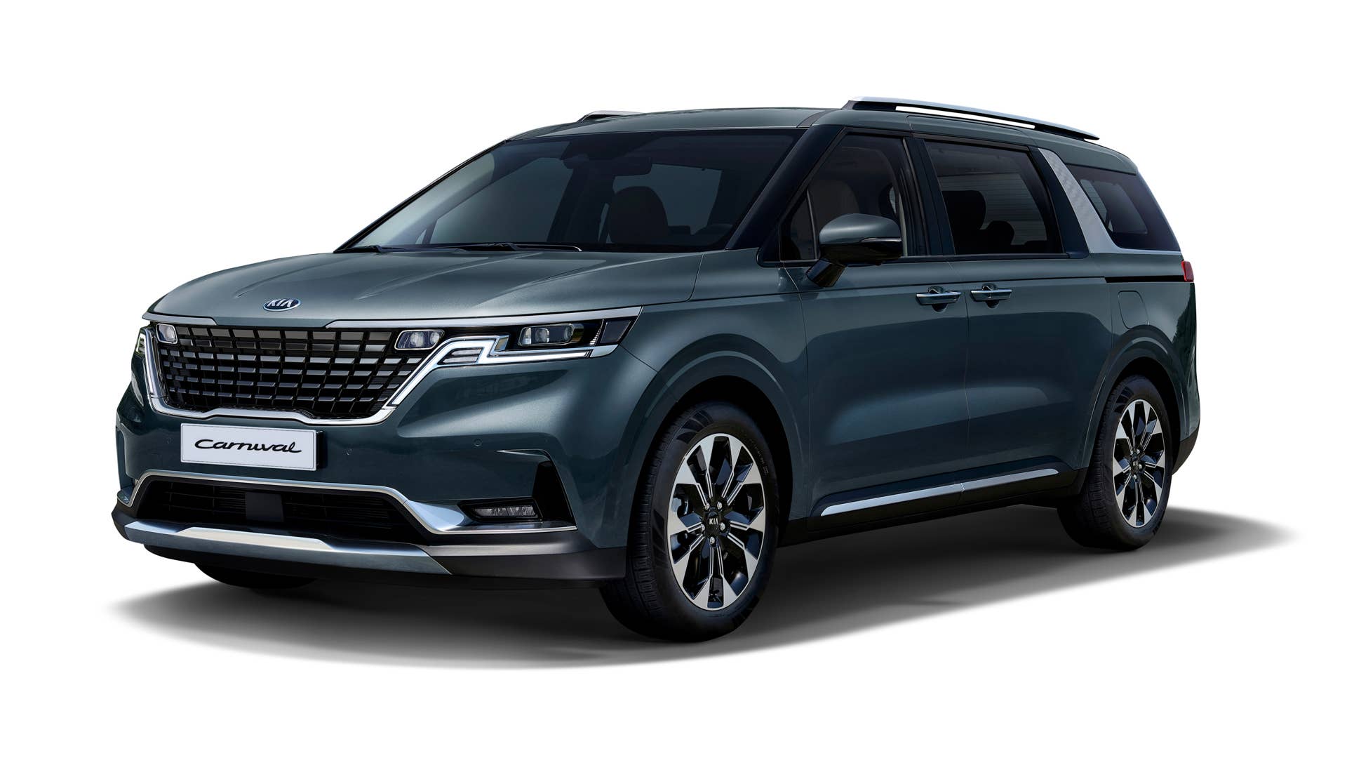 The Korean-market Kia Carnival, our Sedona, gets released online. It's grown longer by 1.5 inches and can set up to 11 people depending on market. Tech features include dual 12.3-inch screens and the ability for the driver to check on rear passengers via camera.