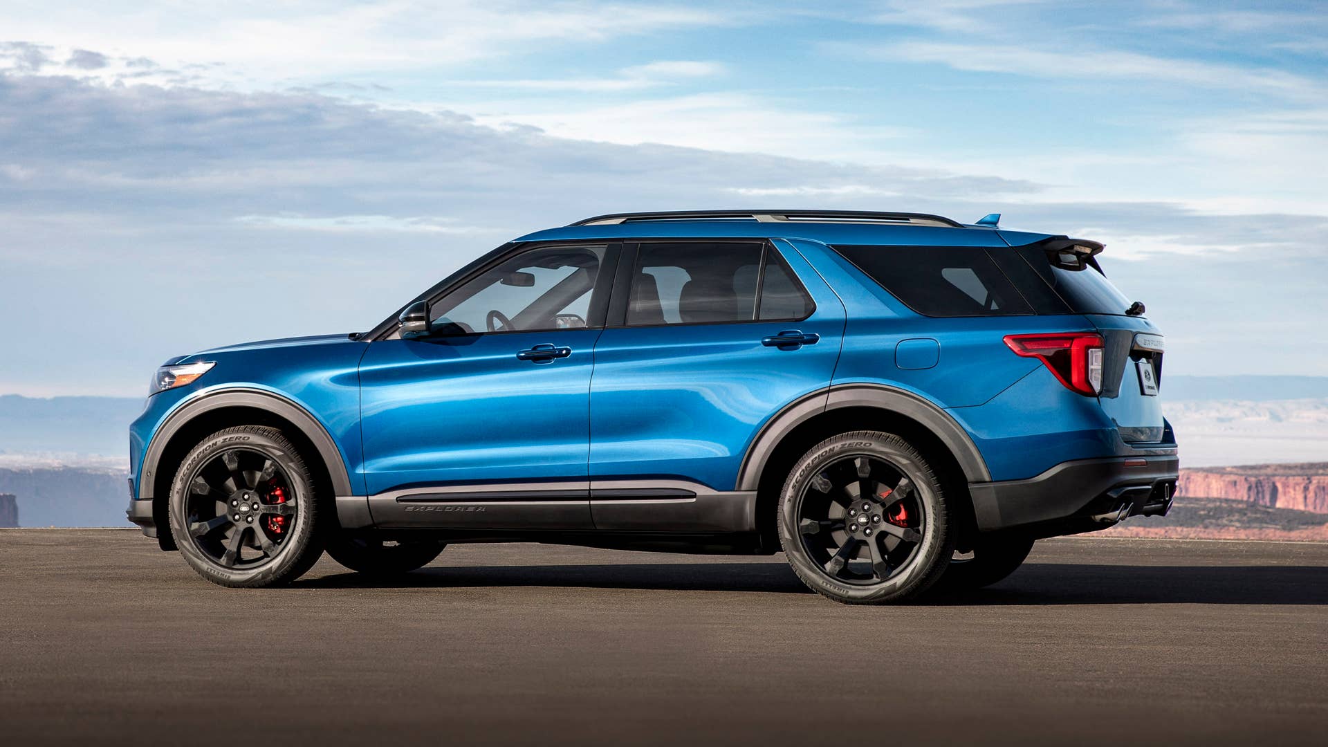2020 Ford Explorer ST