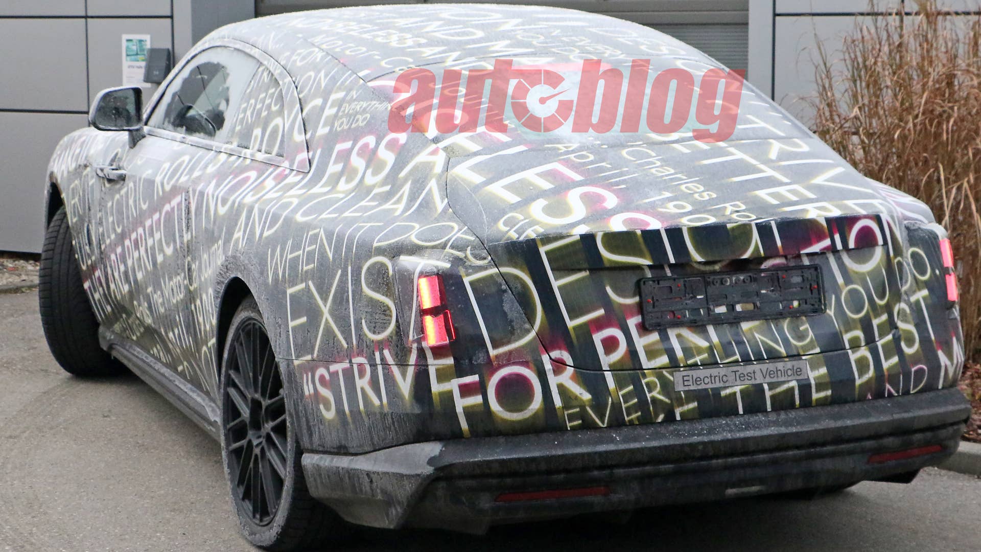 Rolls-Royce Spectre spy shots