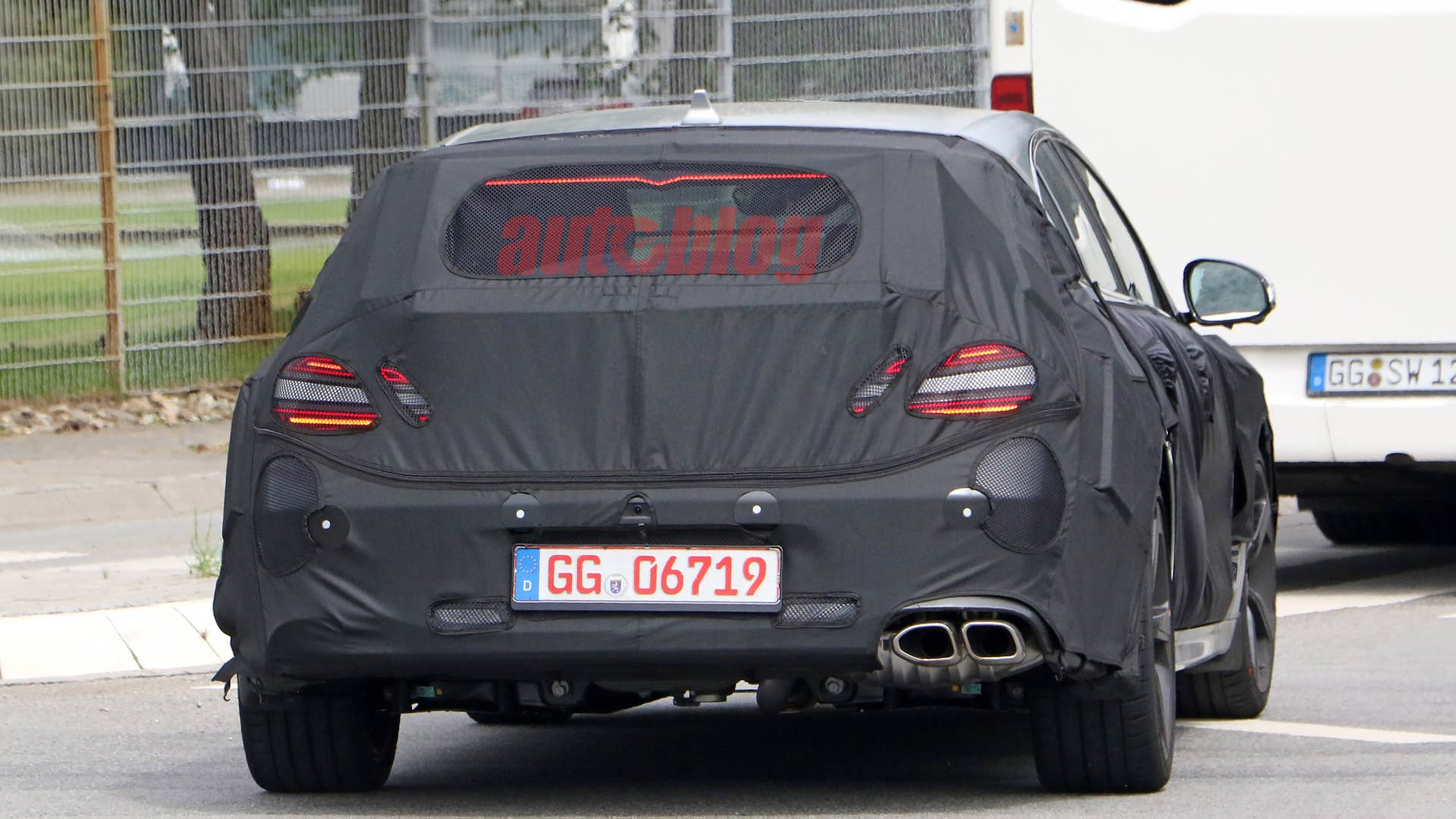 Genesis G70 wagon
