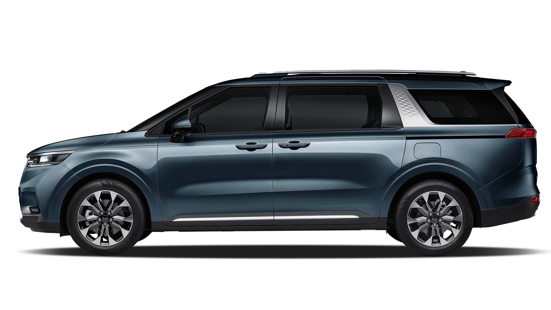 The Korean-market Kia Carnival, our Sedona, gets released online. It's grown longer by 1.5 inches and can set up to 11 people depending on market. Tech features include dual 12.3-inch screens and the ability for the driver to check on rear passengers via camera.