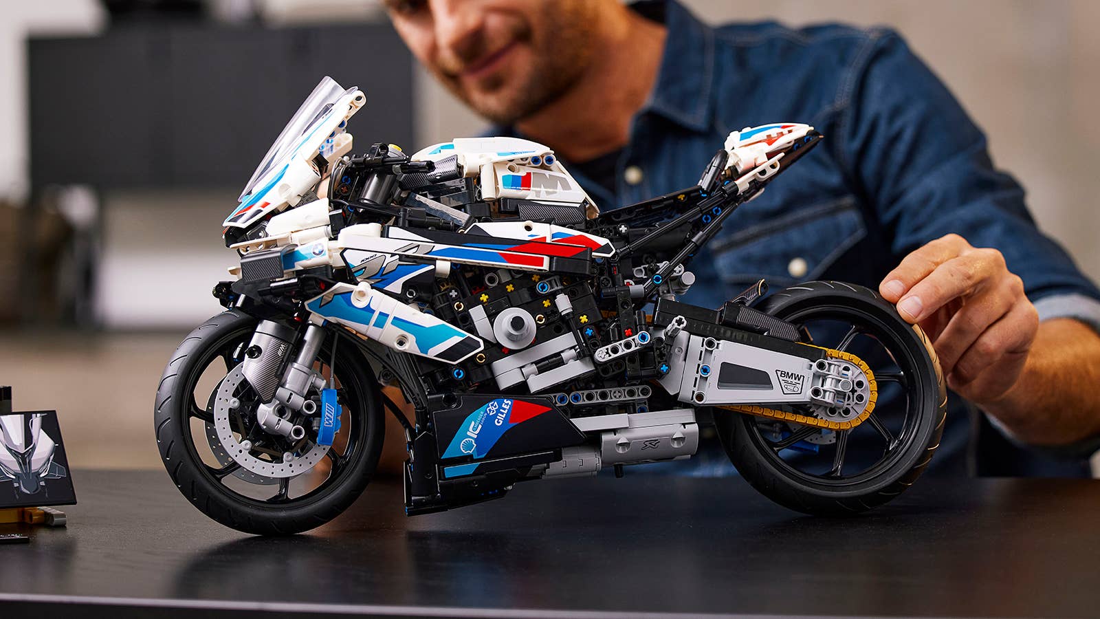 Lego BMW M 1000 RR