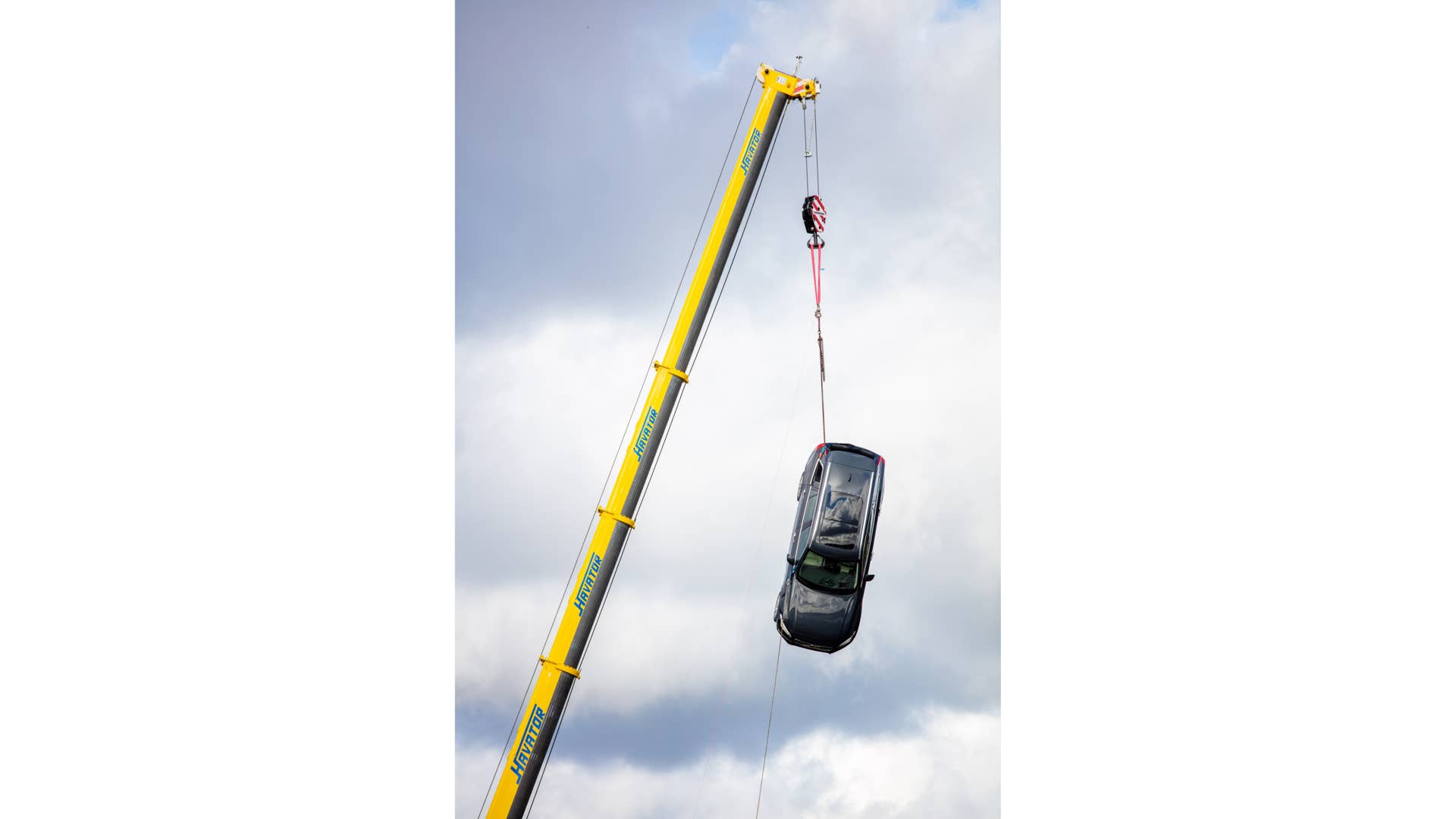 Watch Volvo drop-test 10 new cars with a crane from 100 feet in the air ...