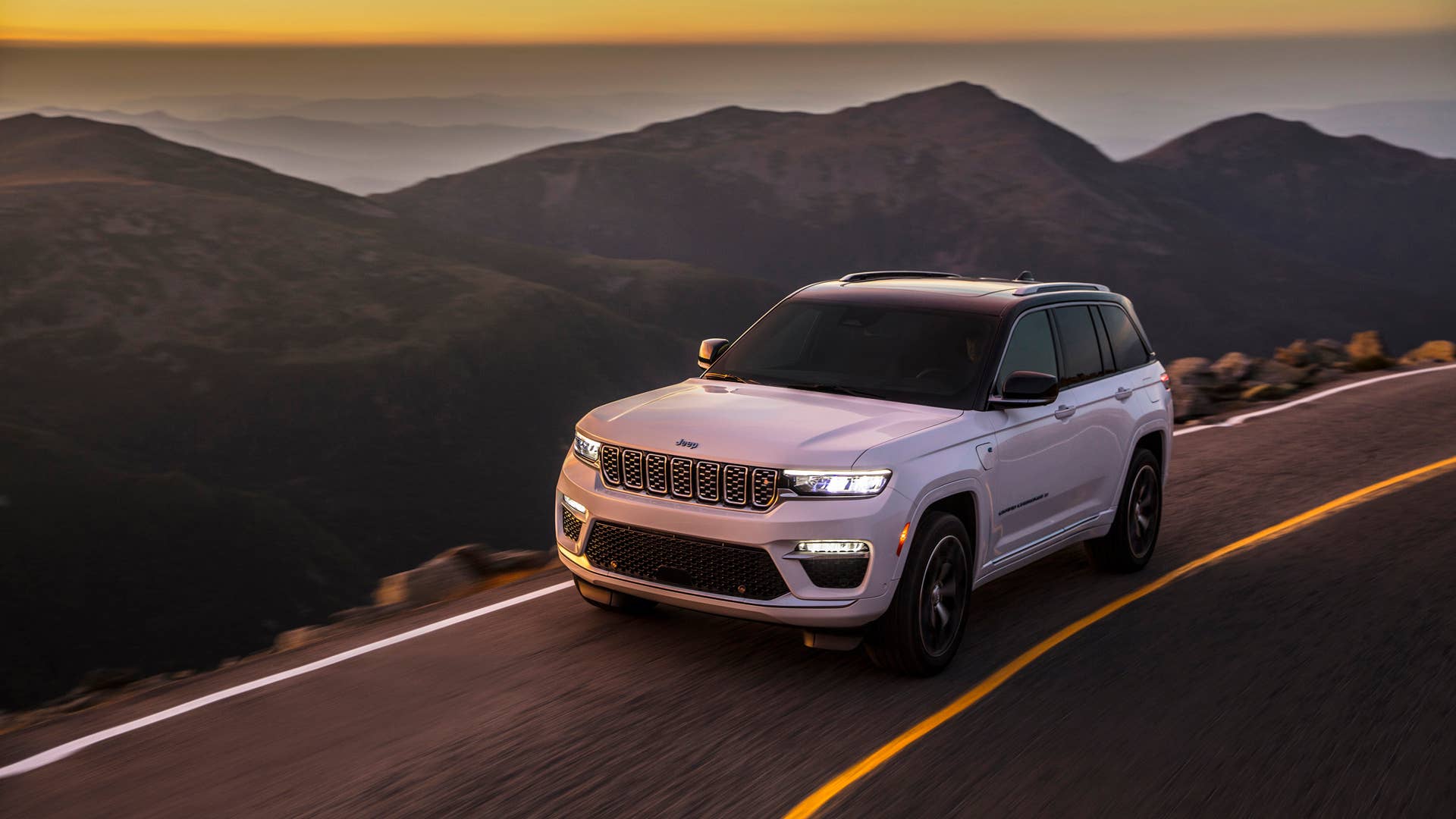All-new 2022 Jeep® Grand Cherokee Summit Reserve