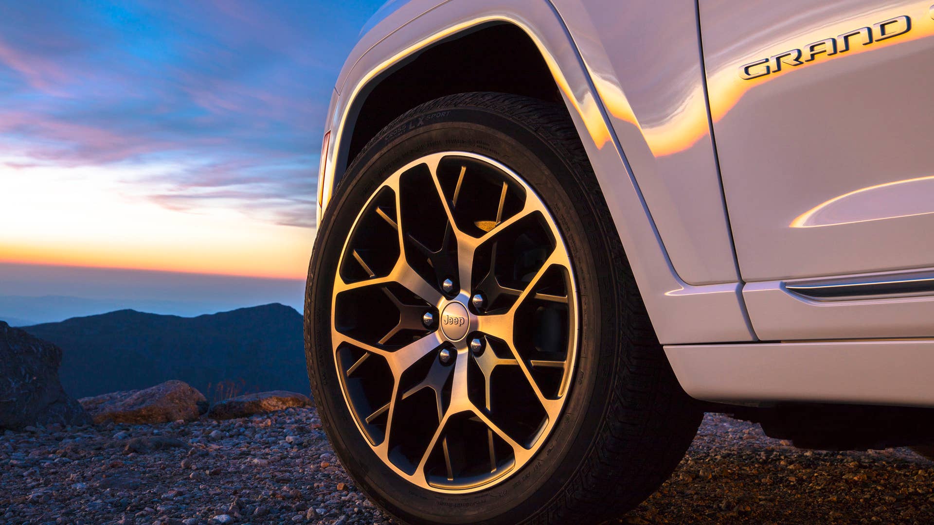 2022 Jeep® Grand Cherokee Summit 4xe