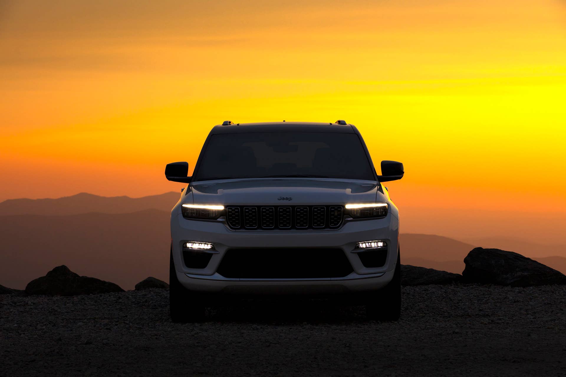 All-new 2022 Jeep® Grand Cherokee Summit Reserve