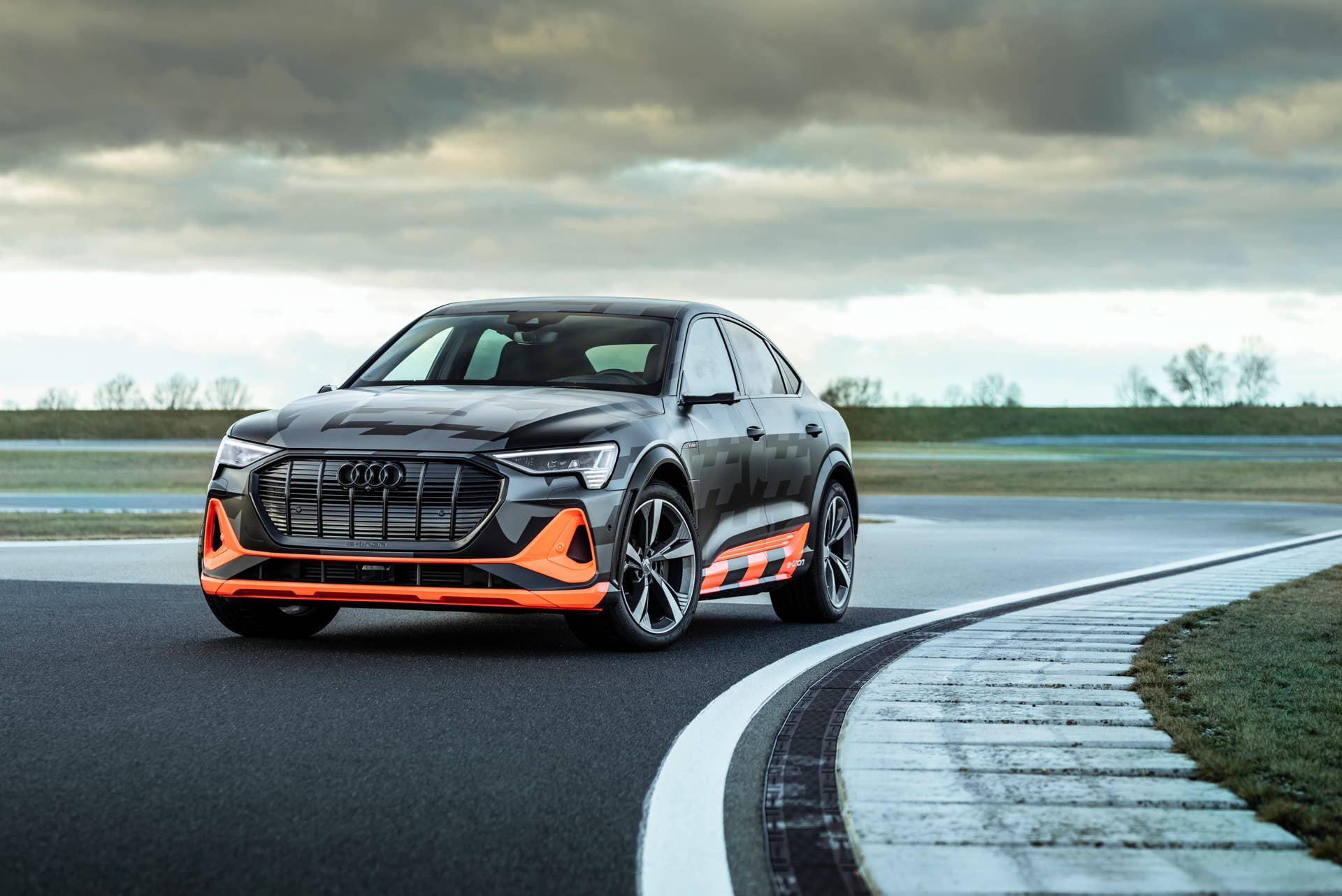 Audi e-tron S