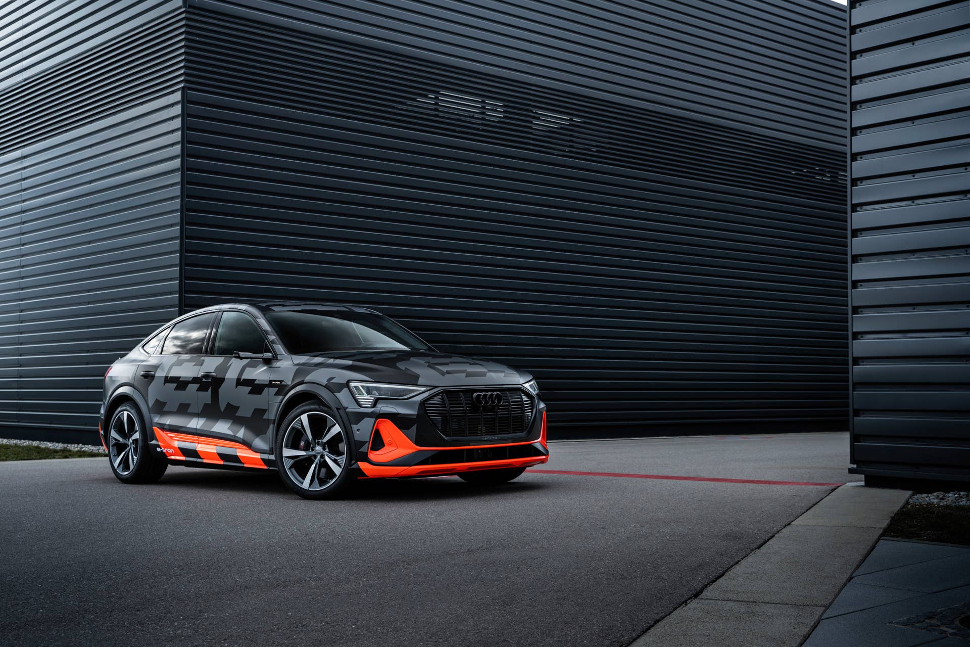 Audi e-tron S