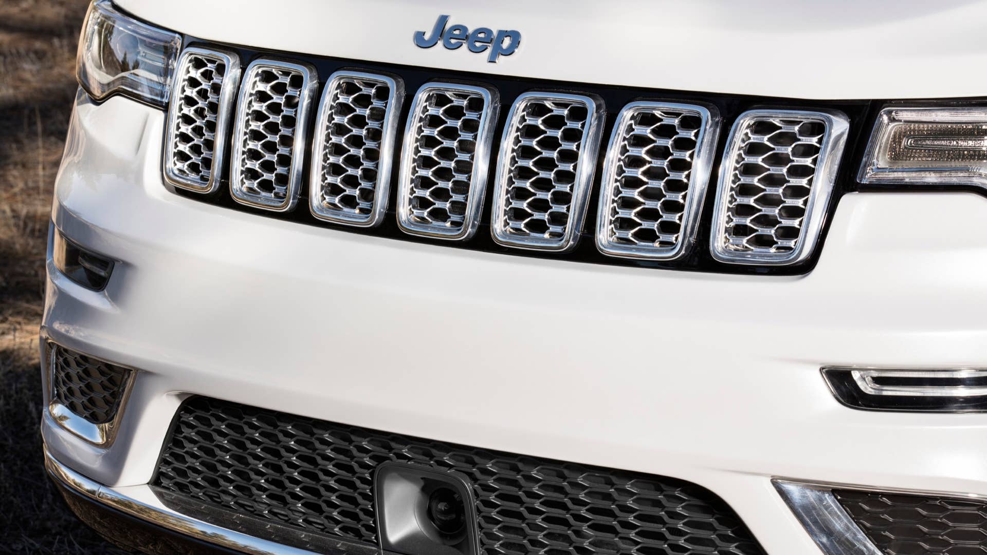 2020 Jeep Grand Cherokee Summit