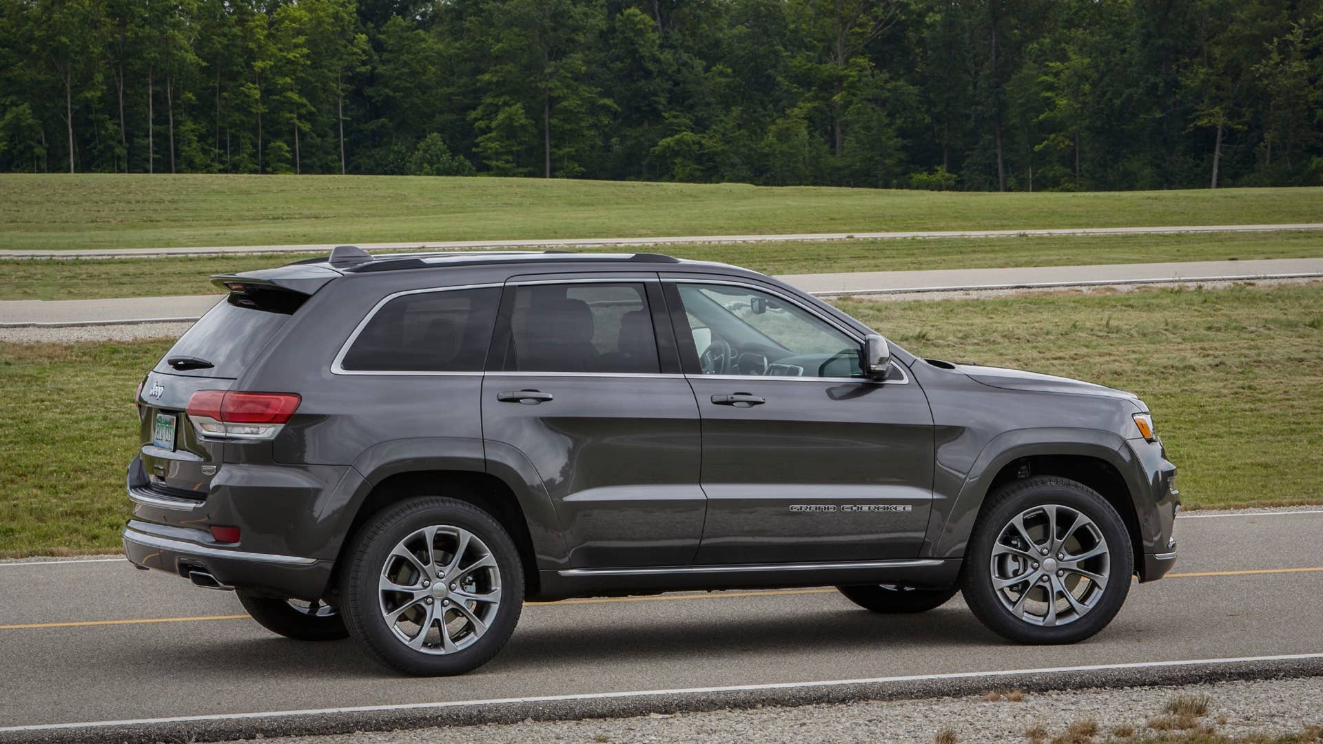 2020 Jeep Grand Cherokee Summit