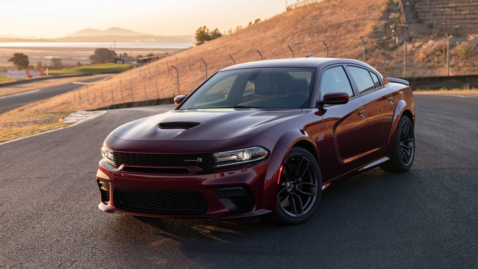 The Dodge Charger Scat Pack Widebody is powered by the 392-cubic-inch HEMI V-8 engine with the best-in-class naturally aspirated 485 horsepower mated to the TorqueFlite 8HP70 eight-speed transmission.