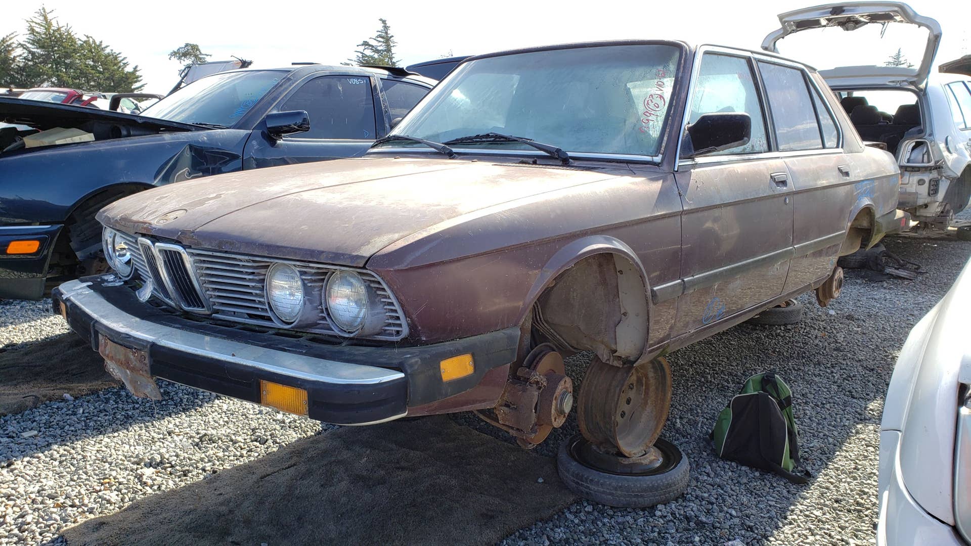 Junkyard Gem: 1984 BMW 528e Sedan - Autoblog