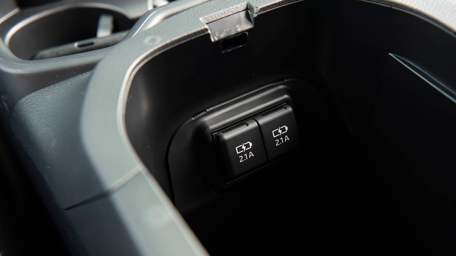 2019 Toyota RAV4 Hybrid XSE