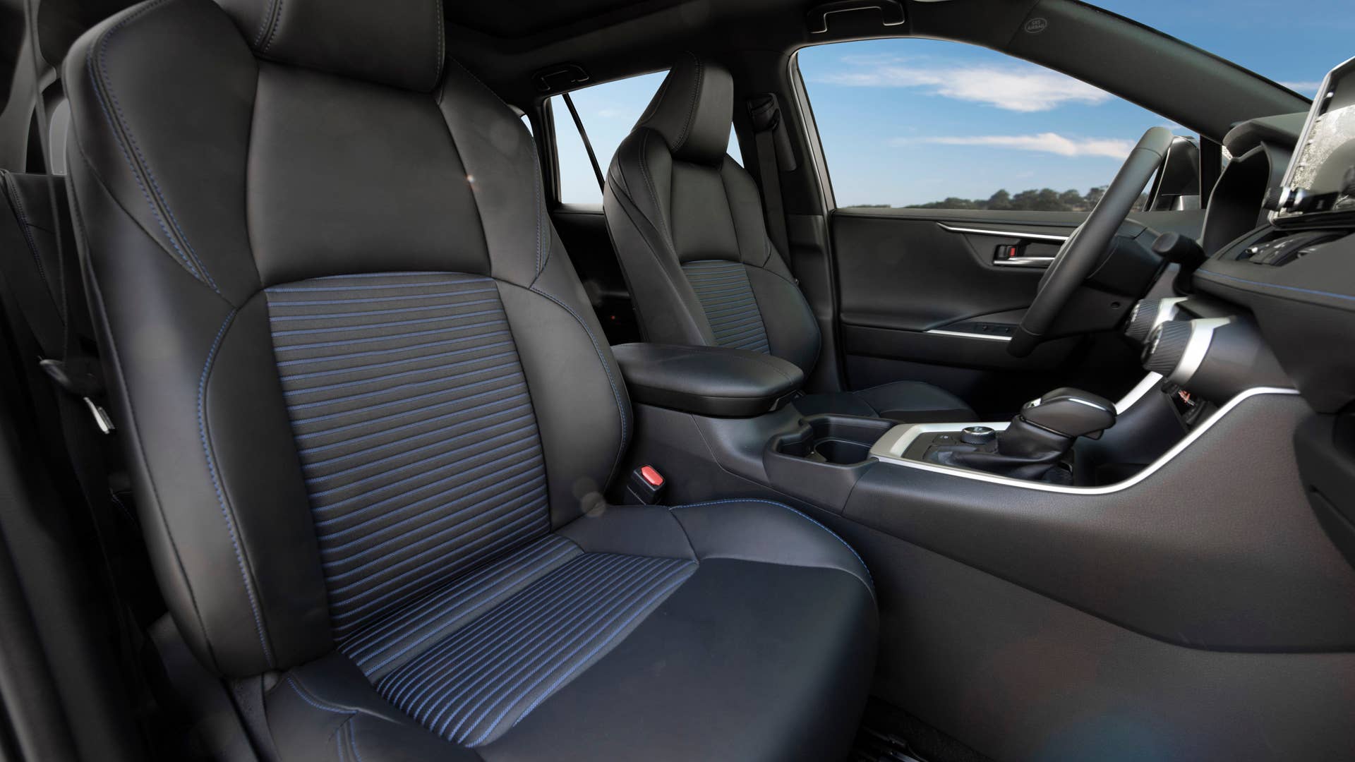2019 Toyota RAV4 Hybrid XSE