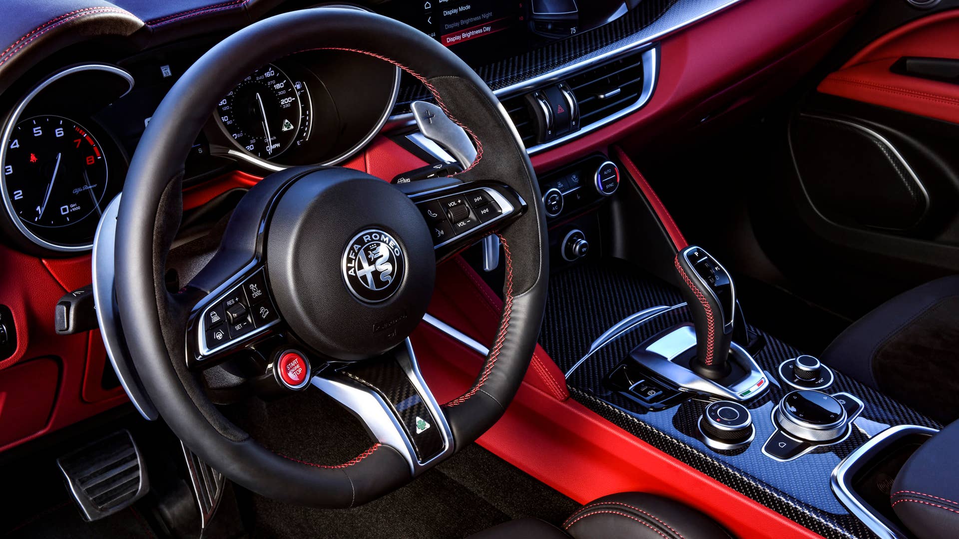 2020 Alfa Romeo Stelvio Quadrifoglio