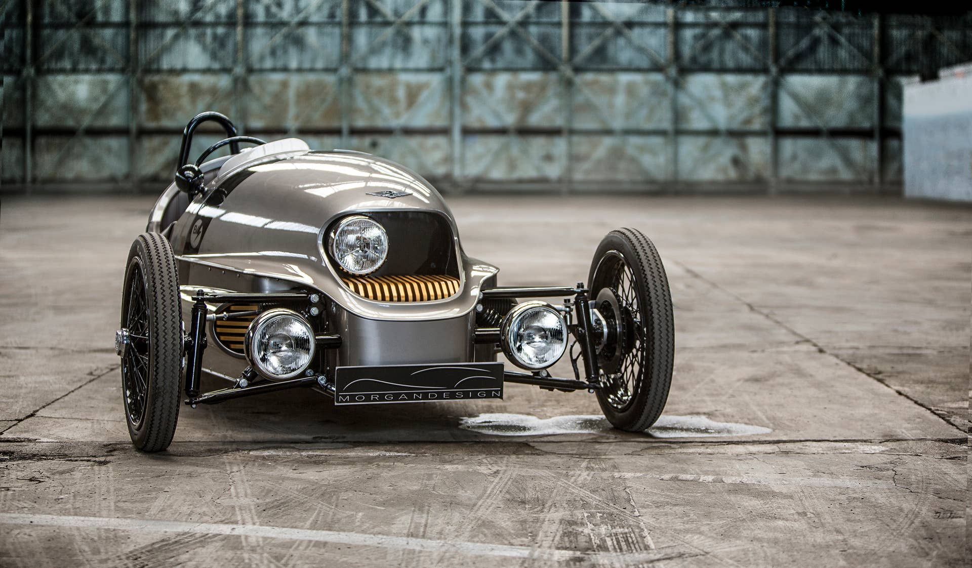 Morgan EV3 front 3/4 static
