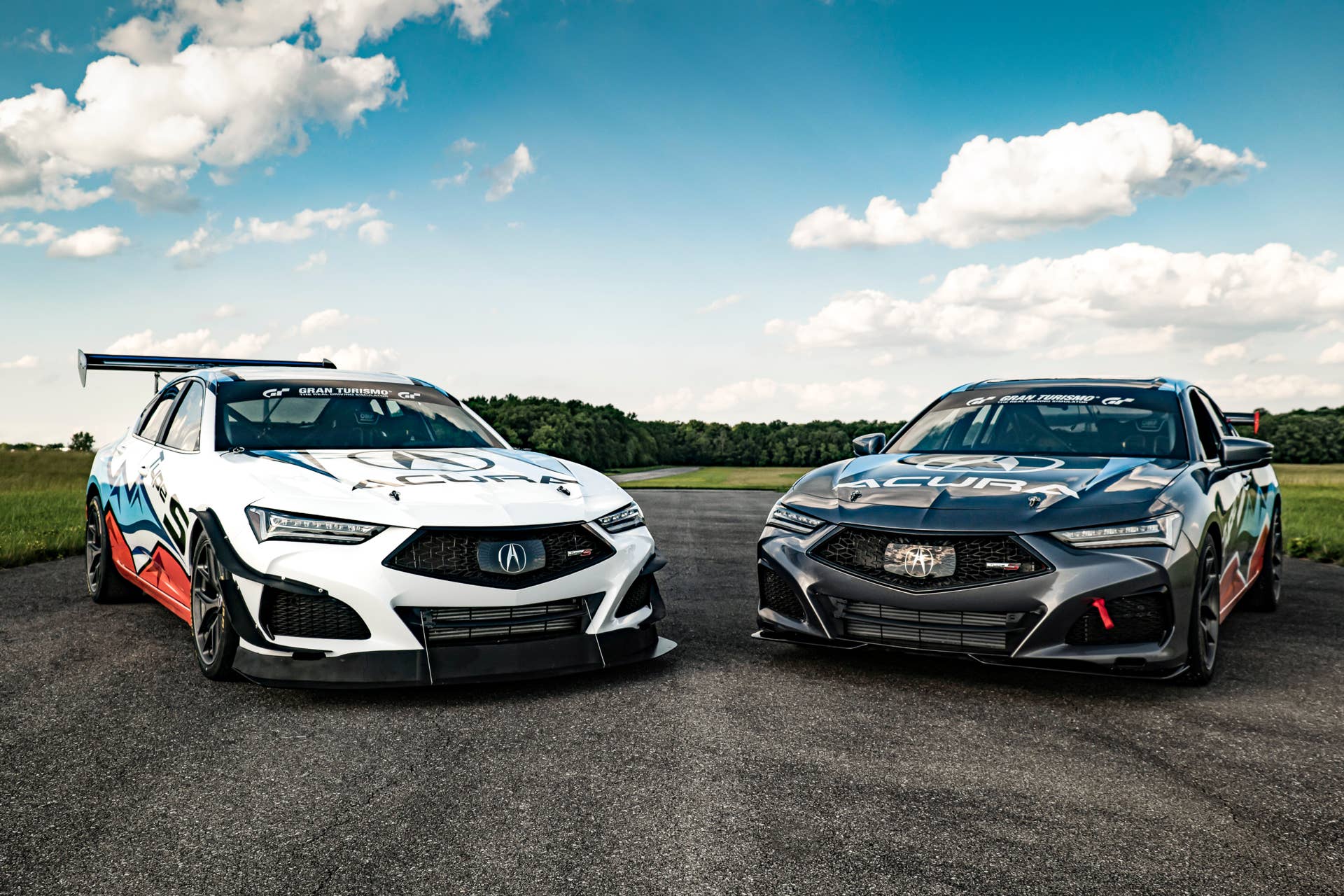 2022 MDX Type S Breaks Cover as Acura Race Team Departs for Pikes Peak Hill Climb
