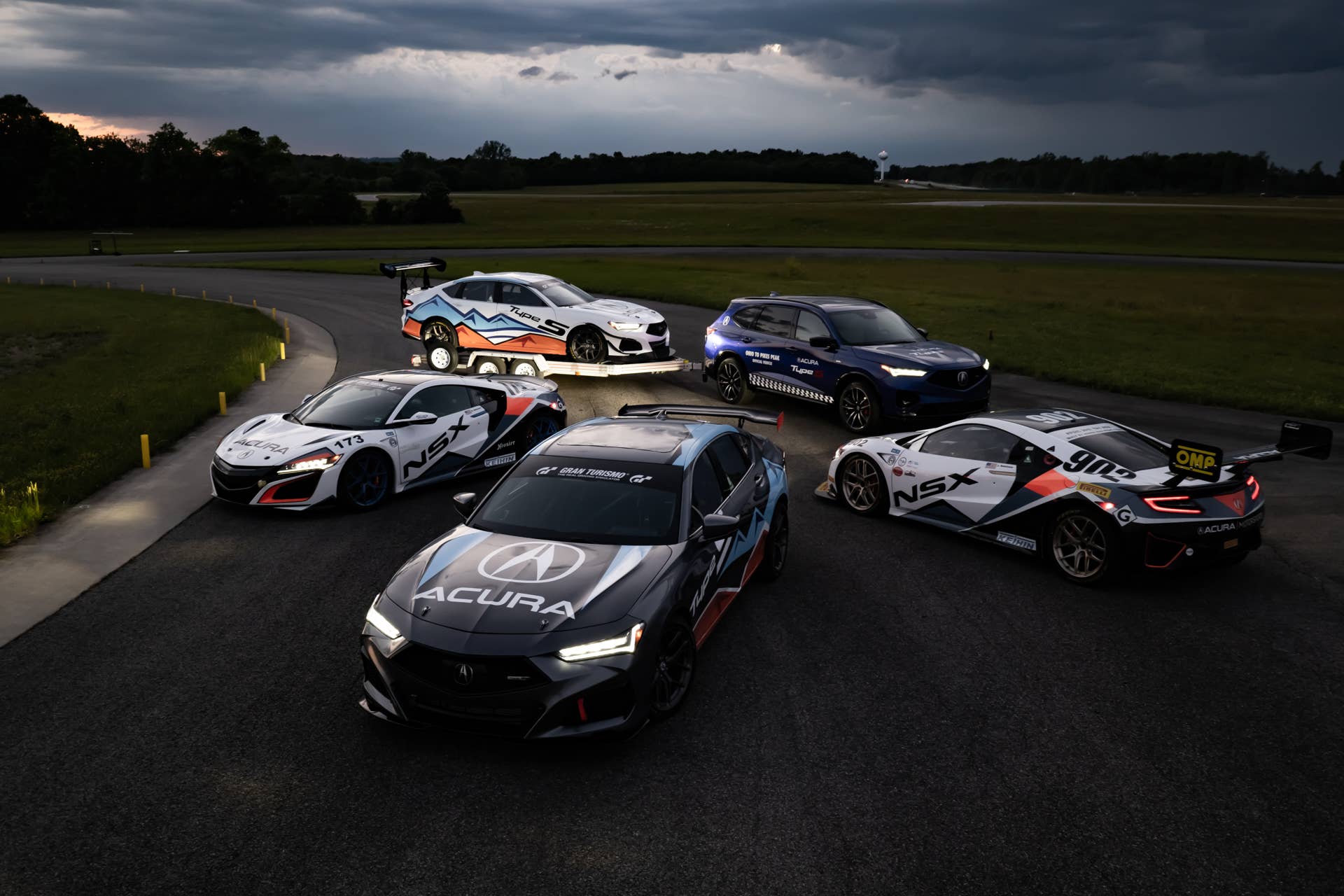 2022 MDX Type S Breaks Cover as Acura Race Team Departs for Pikes Peak Hill Climb