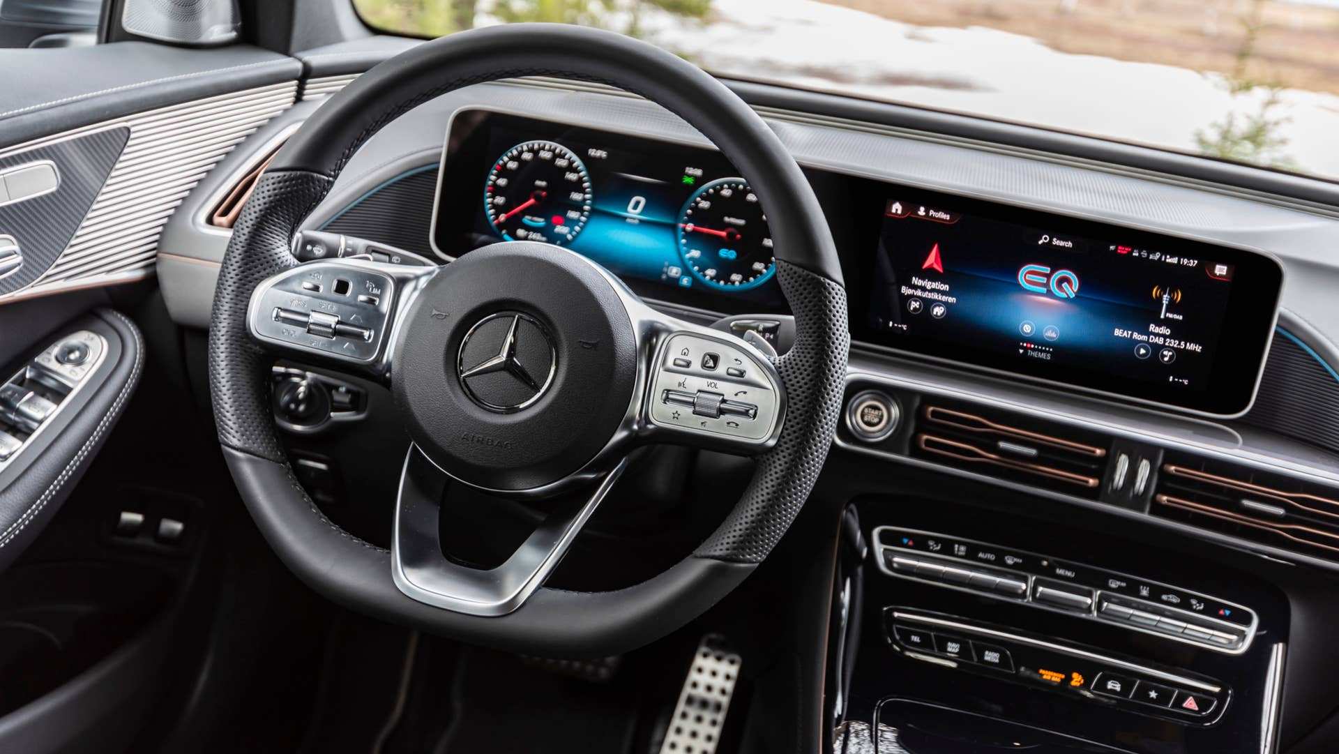 2020 Mercedes-Benz EQC