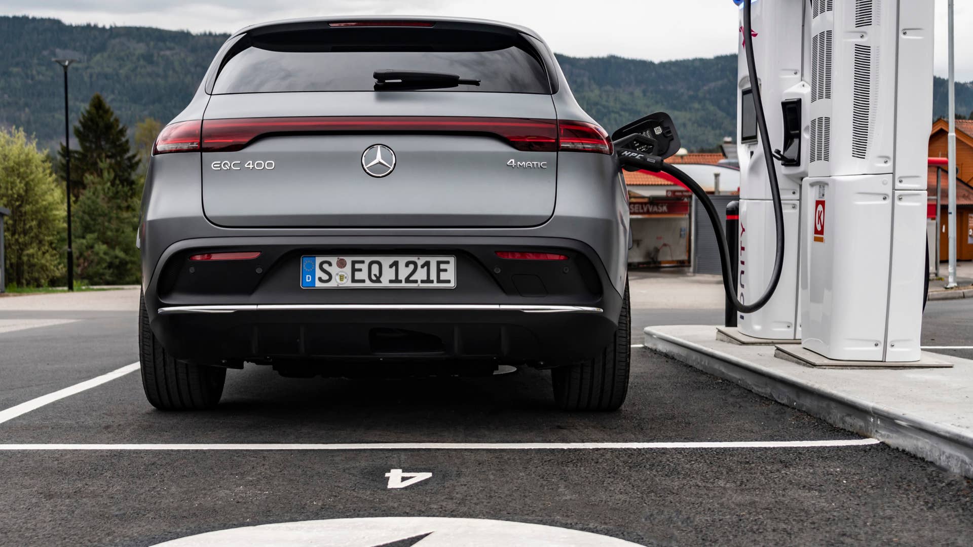 2020 Mercedes-Benz EQC