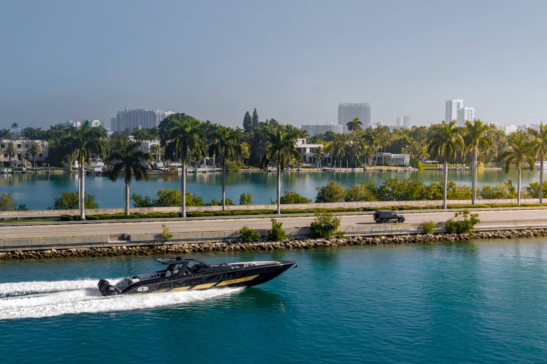 Mercedes-AMG und Cigarette Racing präsentieren das neue Rennboot 59’ Tirranna AMG Edition auf der Miami Boat Show 2020 // Mercedes-AMG and Cigarette Racing present the all-new 59’ Tirranna AMG Edition at the 2020 Miami Boat Show