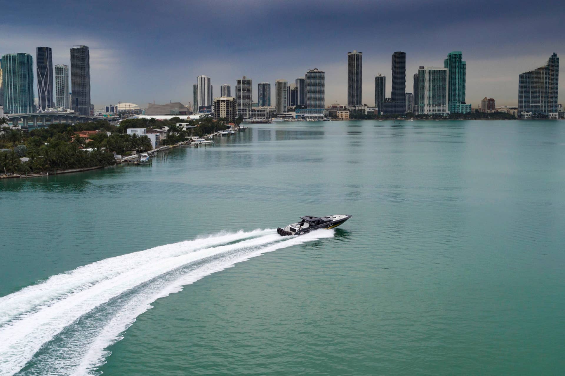Mercedes-AMG und Cigarette Racing präsentieren das neue Rennboot 59’ Tirranna AMG Edition auf der Miami Boat Show 2020 // Mercedes-AMG and Cigarette Racing present the all-new 59’ Tirranna AMG Edition at the 2020 Miami Boat Show