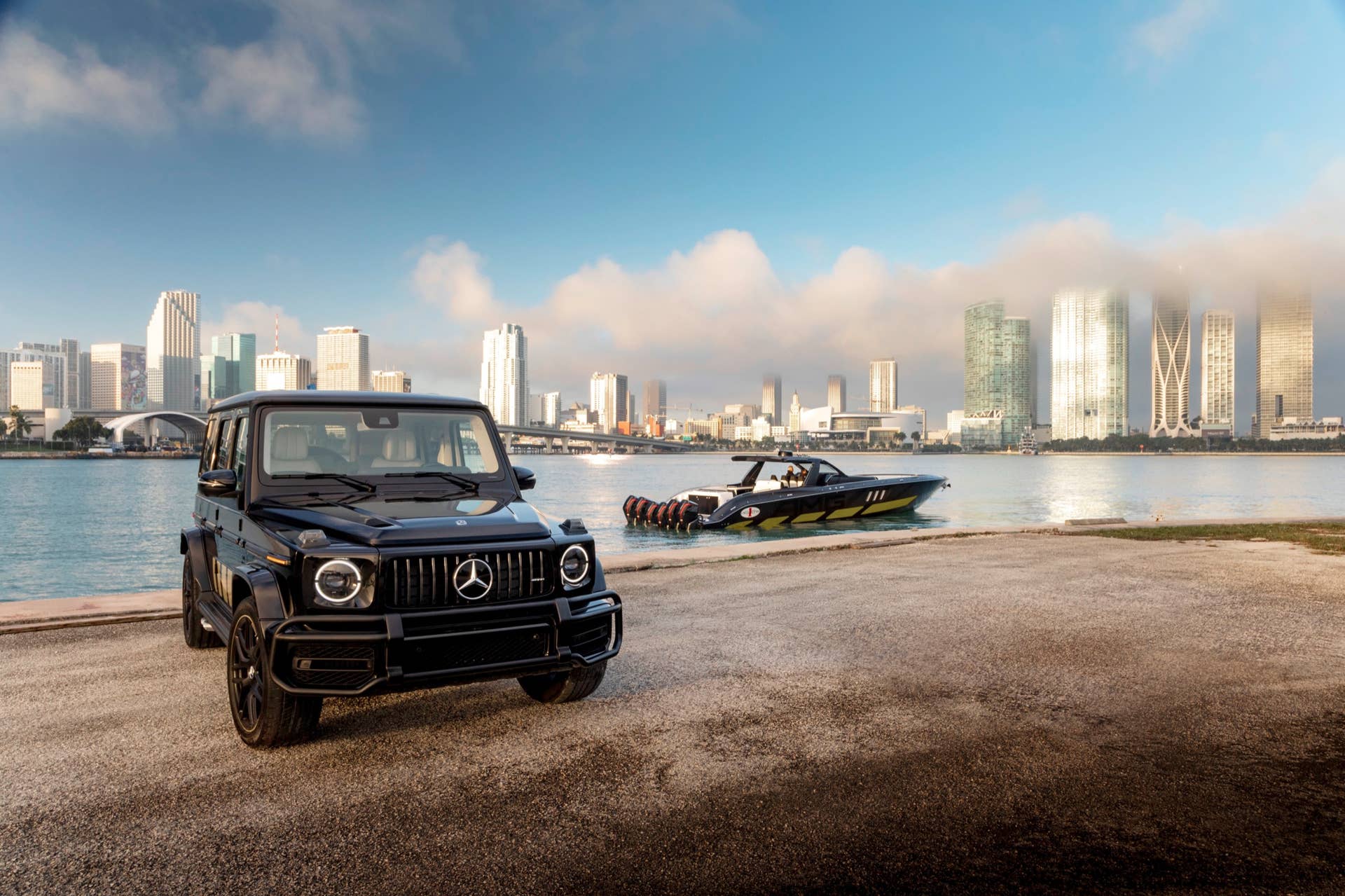 Mercedes-AMG und Cigarette Racing präsentieren das neue Rennboot 59’ Tirranna AMG Edition auf der Miami Boat Show 2020 // Mercedes-AMG and Cigarette Racing present the all-new 59’ Tirranna AMG Edition at the 2020 Miami Boat Show
