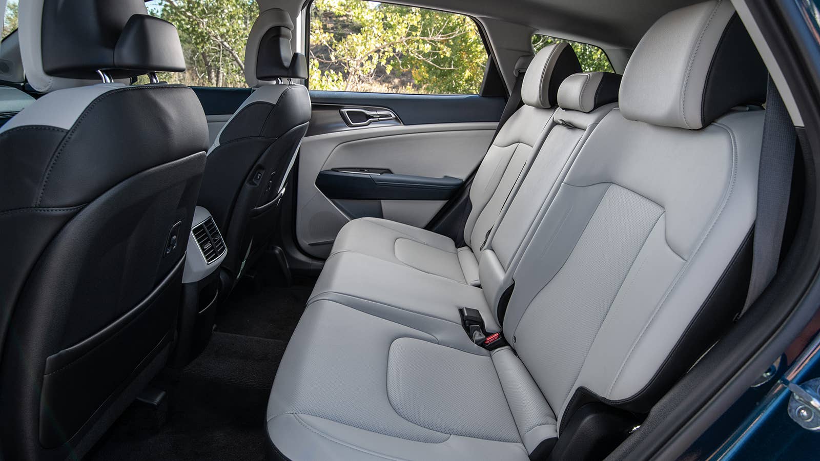 2023 Sportage HEV