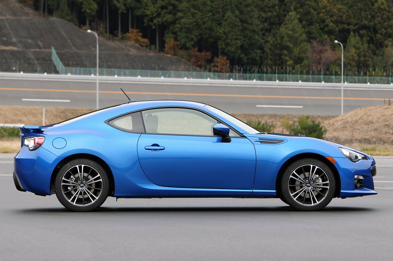 2013 Subaru BRZ side view