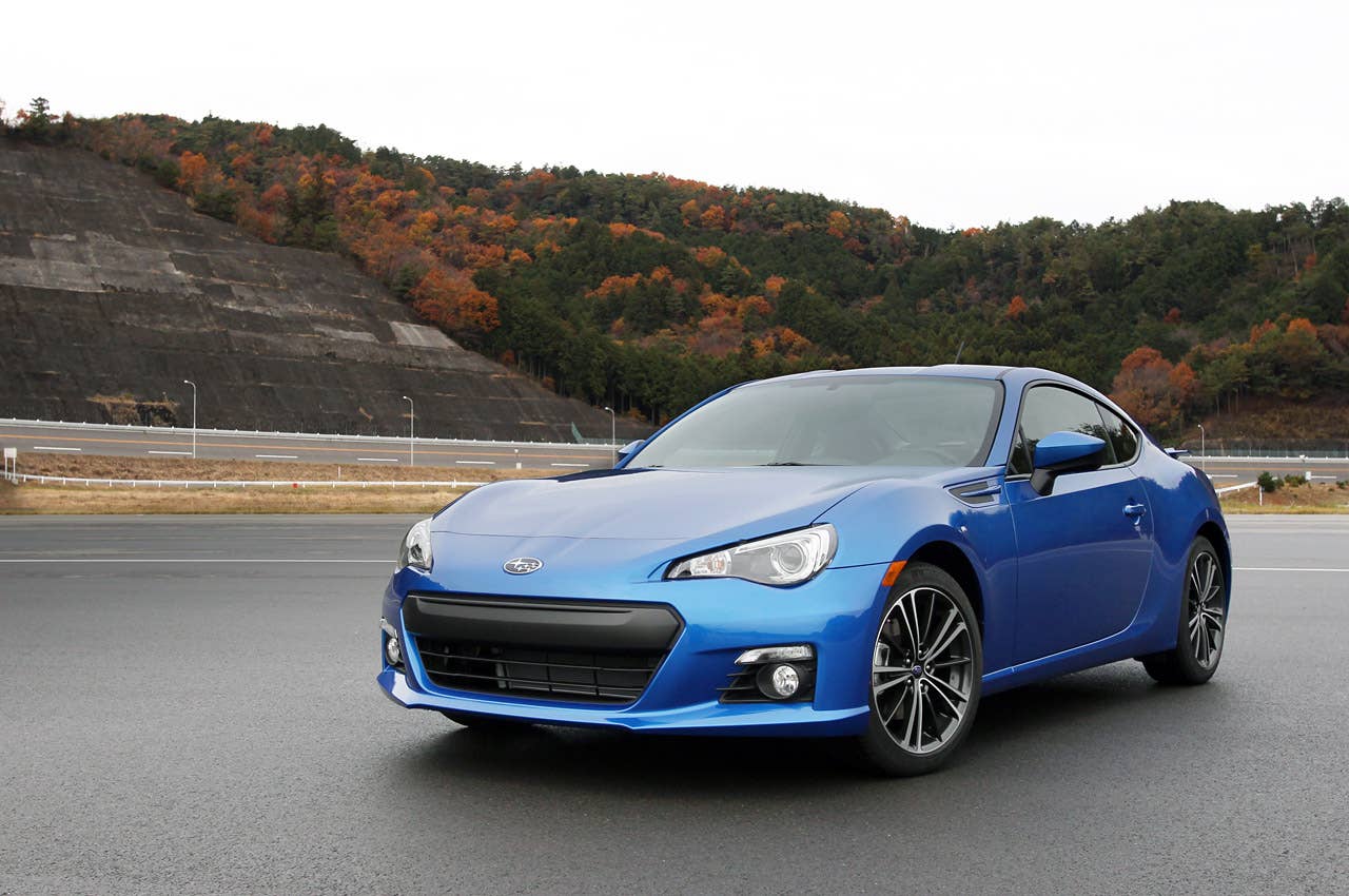 2013 Subaru BRZ front 3/4 view