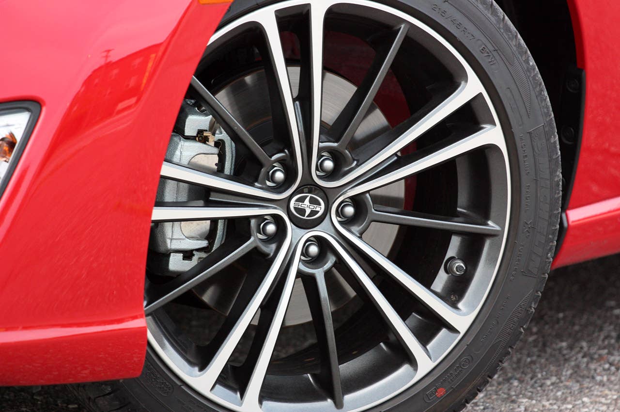 2013 Scion FR-S wheel