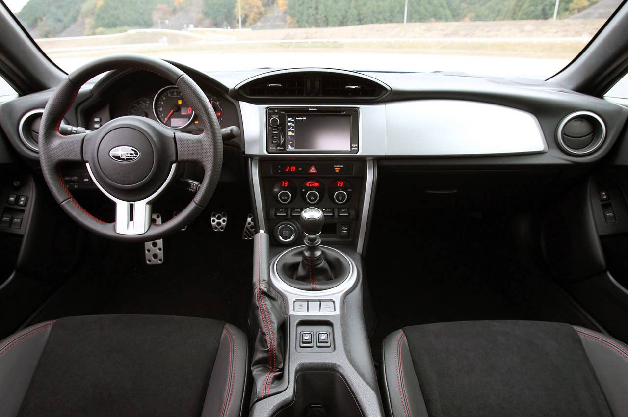 2013 Subaru BRZ interior