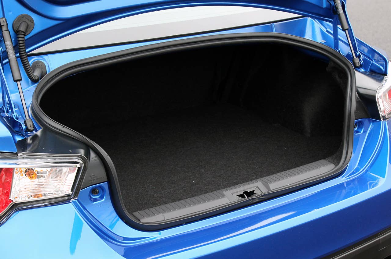2013 Subaru BRZ trunk