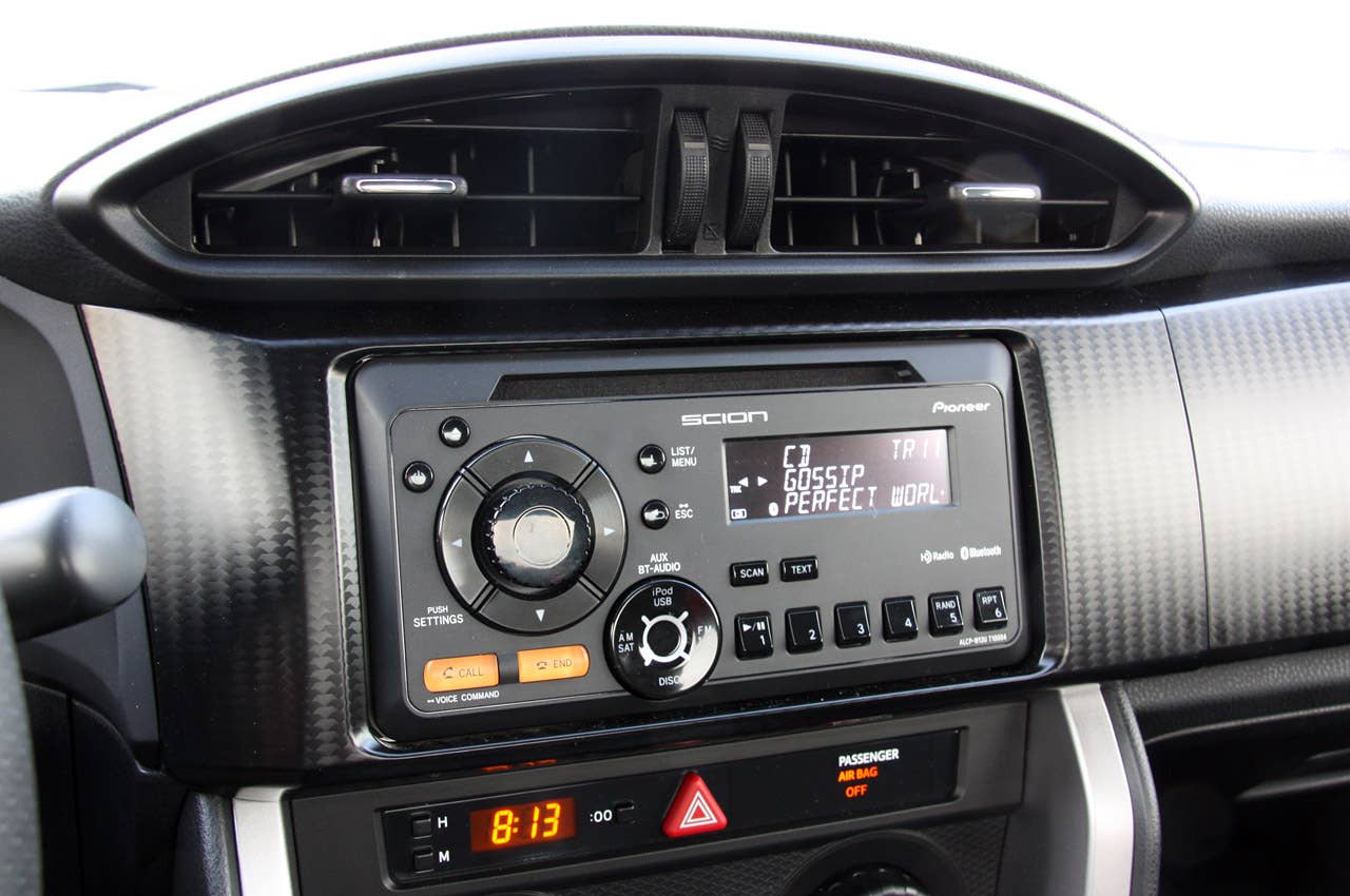 2013 Scion FR-S instrument panel