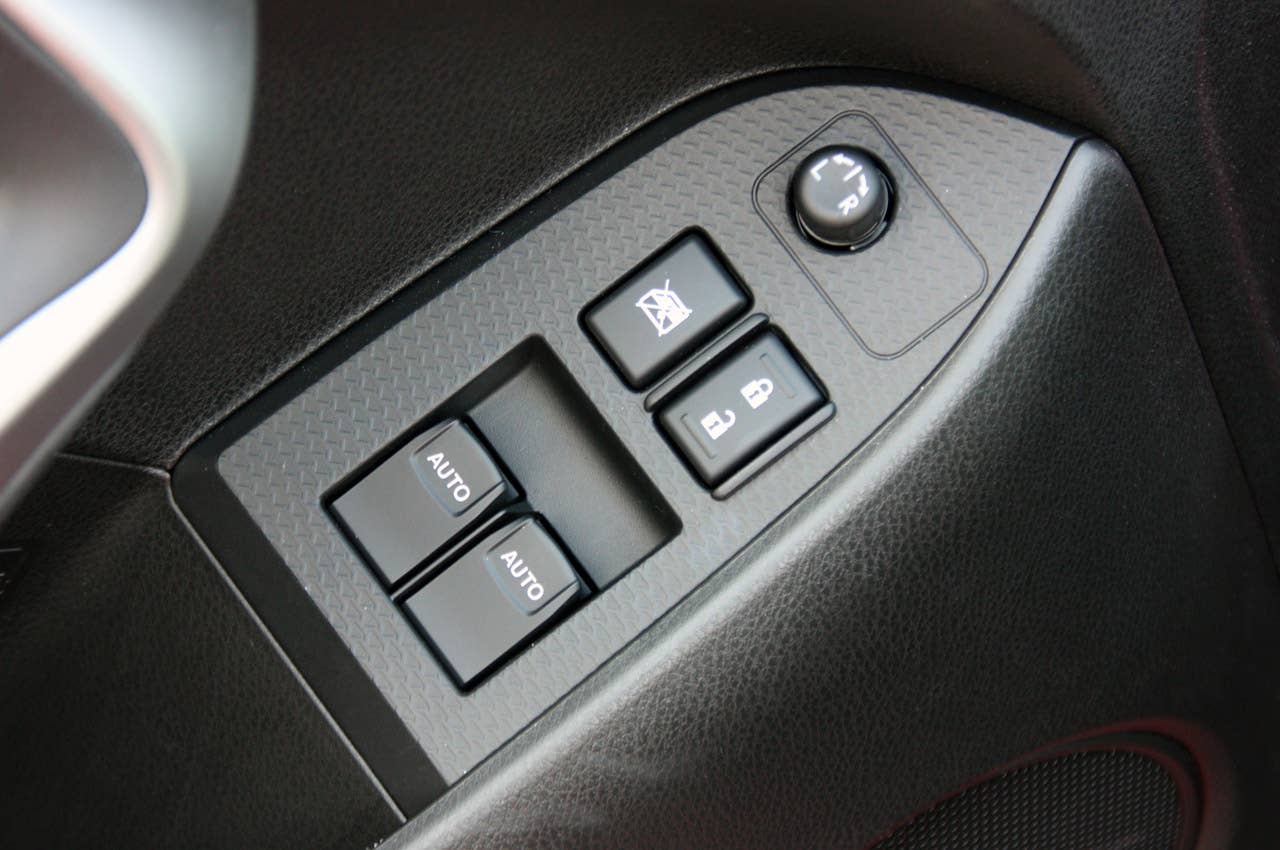 2013 Scion FR-S door controls