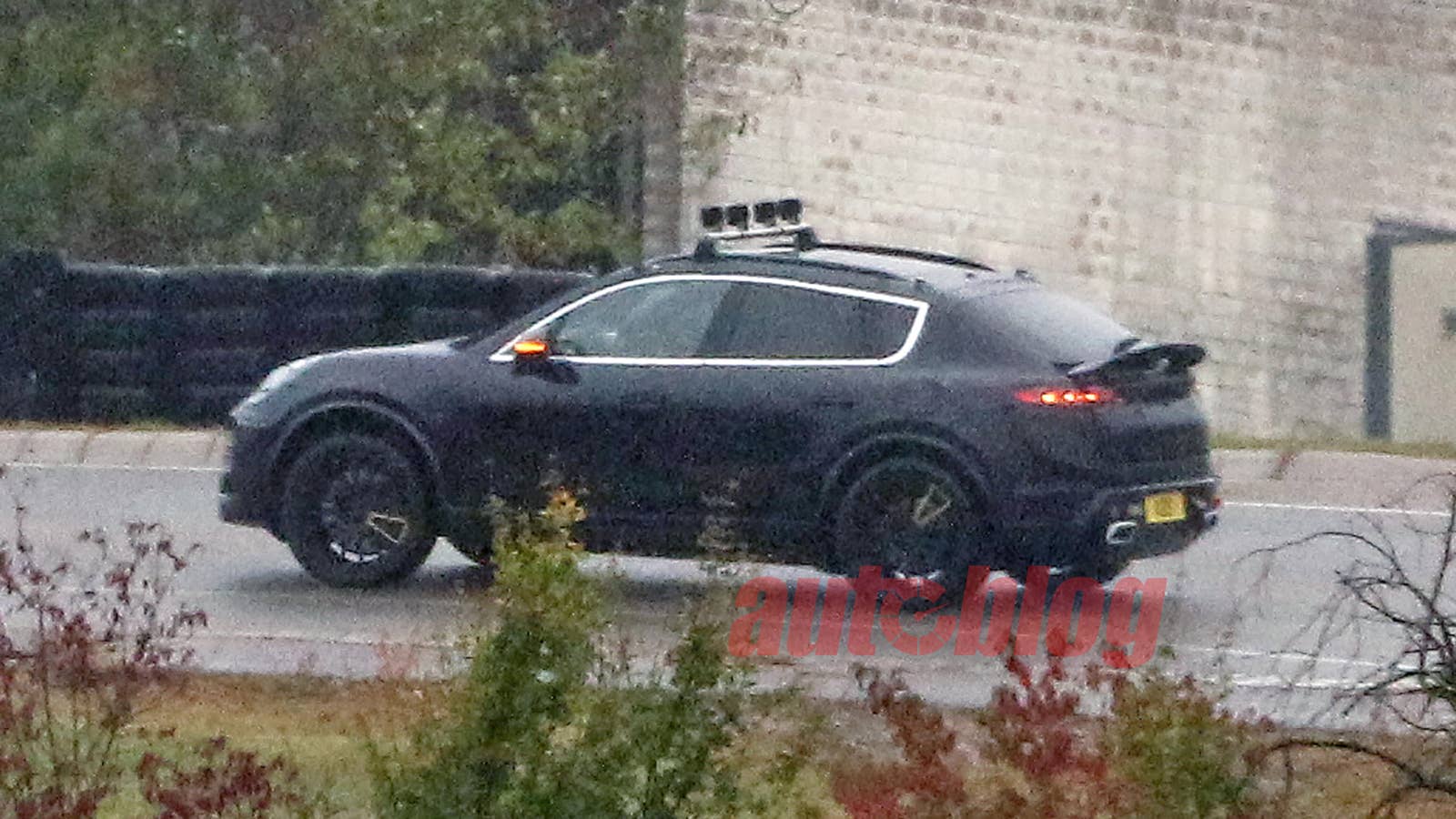 Porsche Macan EV