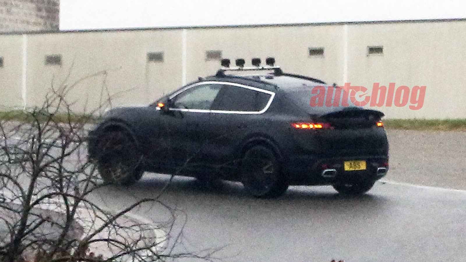 Porsche Macan EV