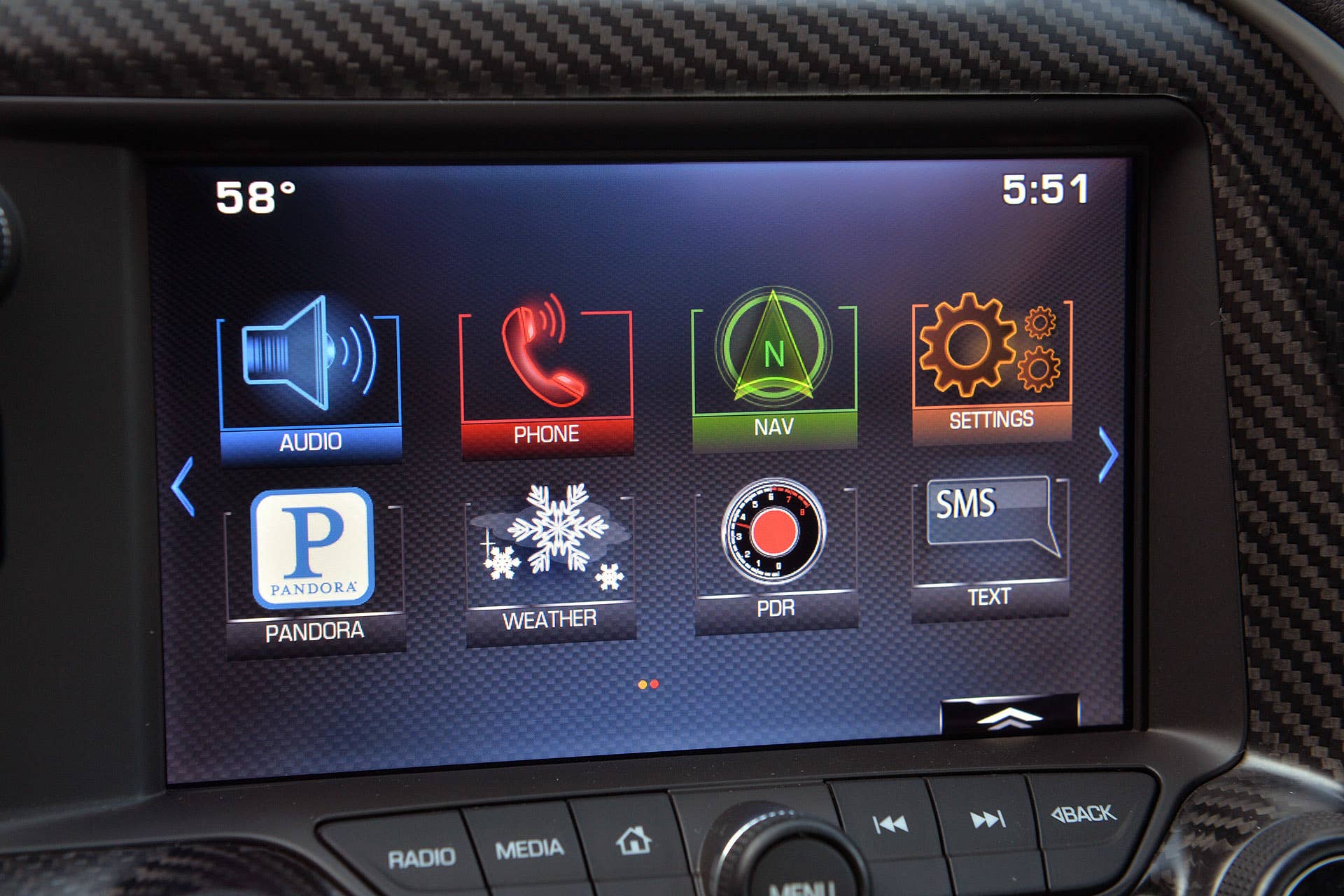 2015 Chevrolet Corvette Z06 infotainment system