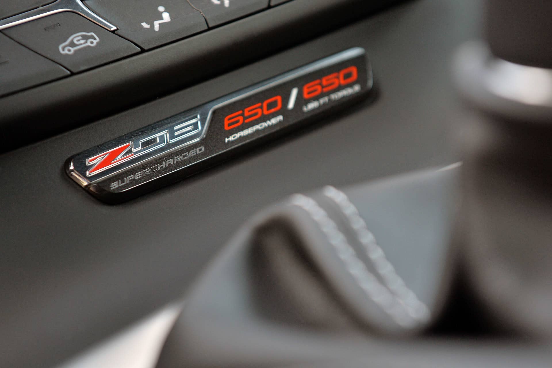 2015 Chevrolet Corvette Z06 badge