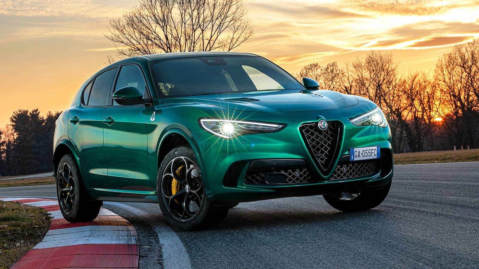 2021 Alfa Romeo Stelvio Quadrifoglio