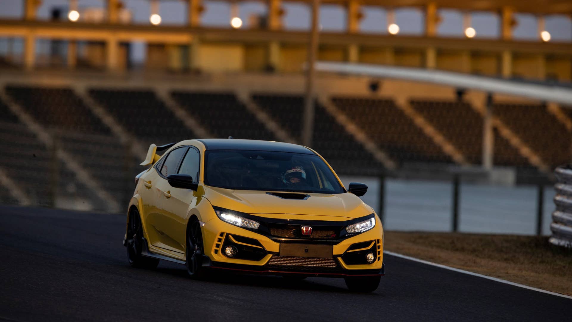 Honda Civic Type R Limited Edition Suzuka Circuit