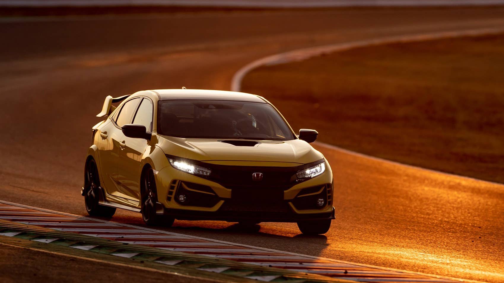 Honda Civic Type R Limited Edition Suzuka Circuit