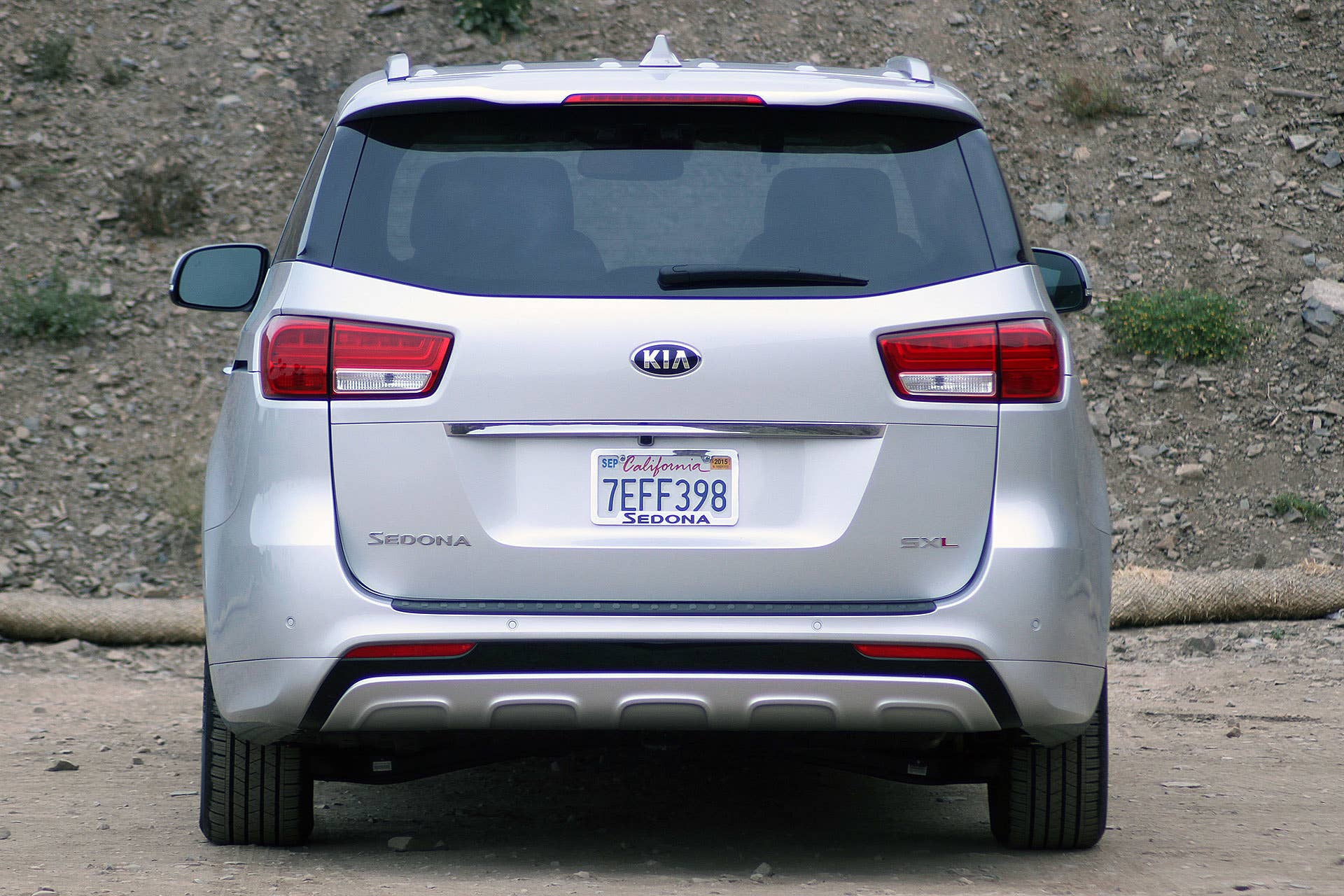 2015 Kia Sedona rear view