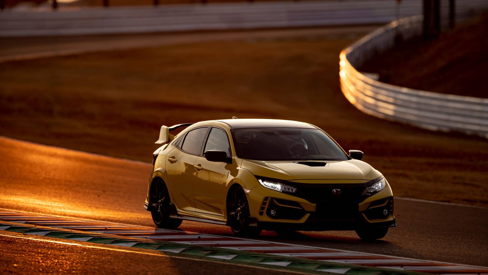 Honda Civic Type R Limited Edition Suzuka Circuit