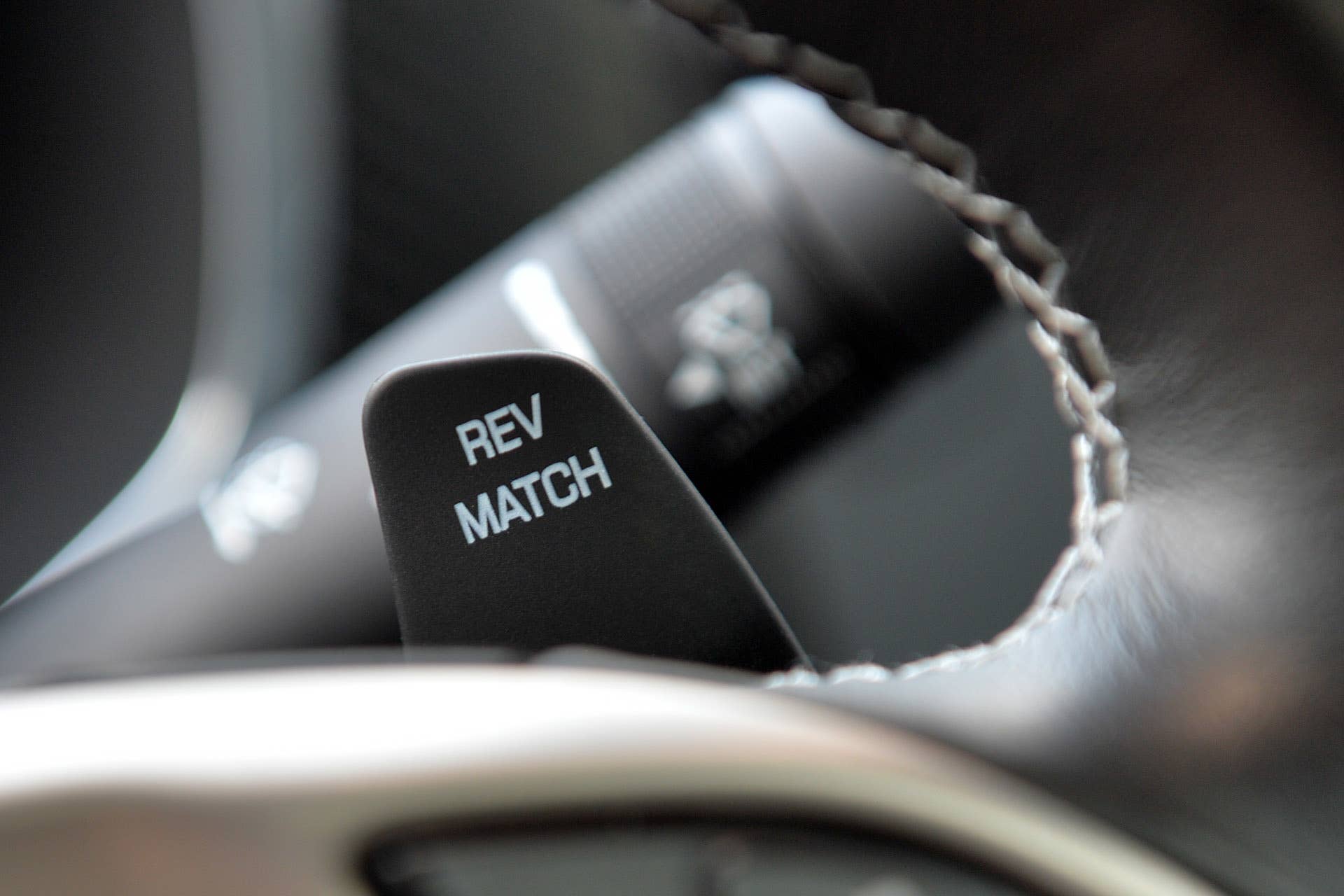 2015 Chevrolet Corvette Z06 rev match paddle