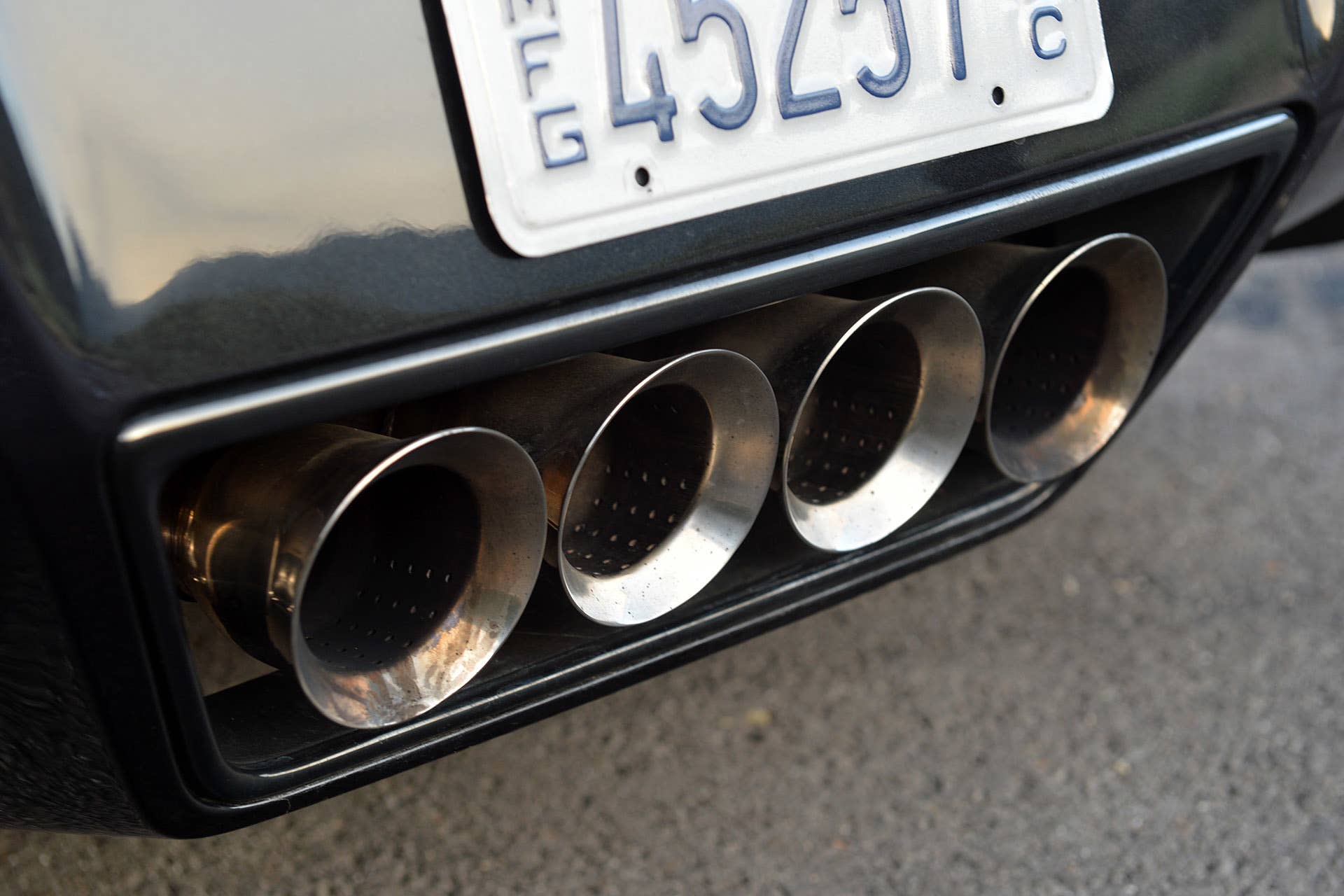 2015 Chevrolet Corvette Z06 exhaust tips