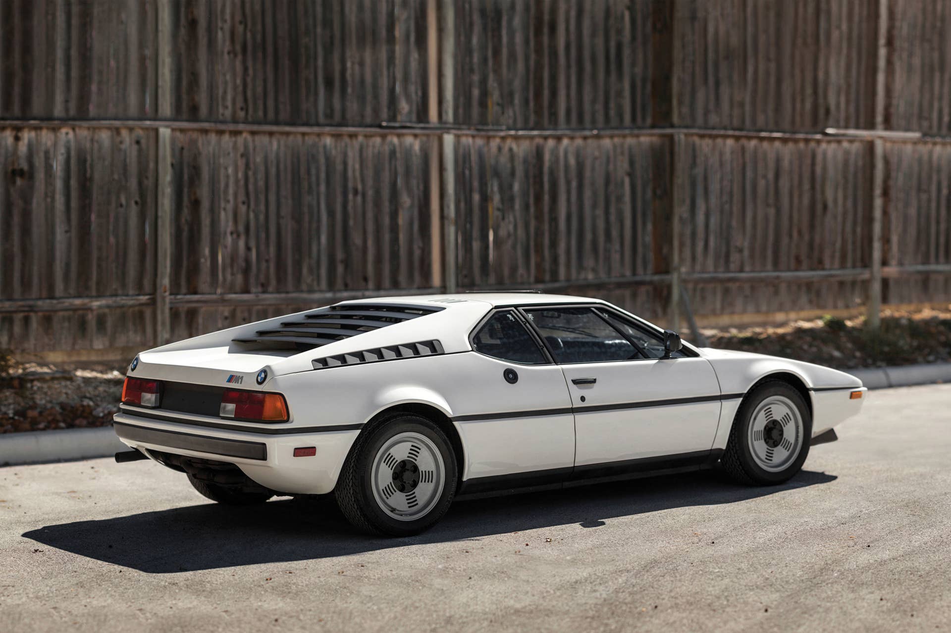 BMW M1 rear 3/4