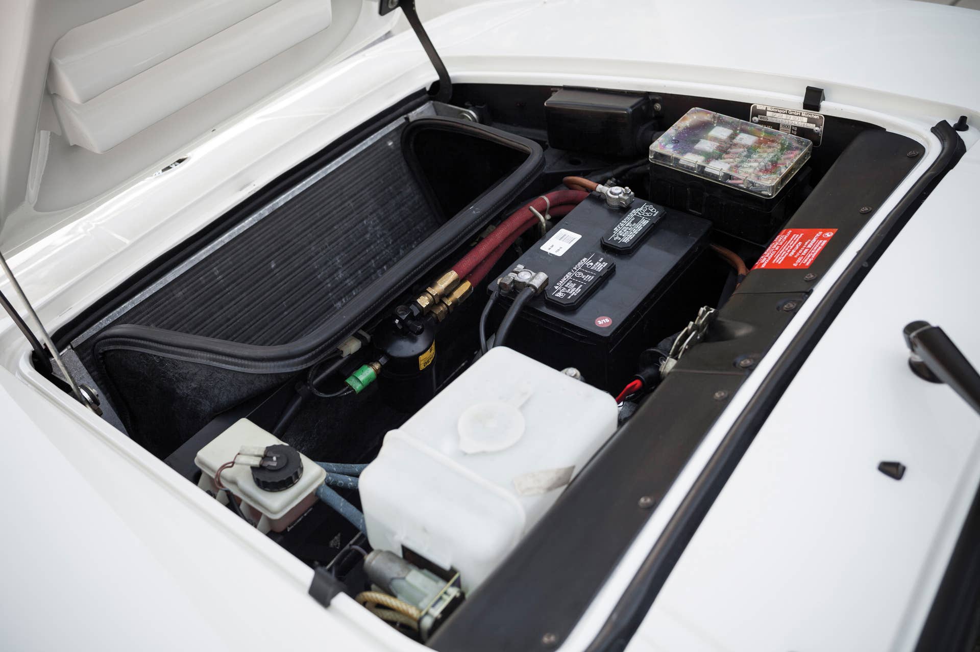 1988 BMW M1 engine bay